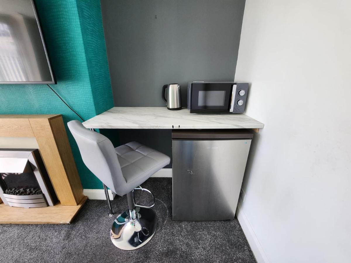 Solihull Shared House Acocks Green エクステリア 写真